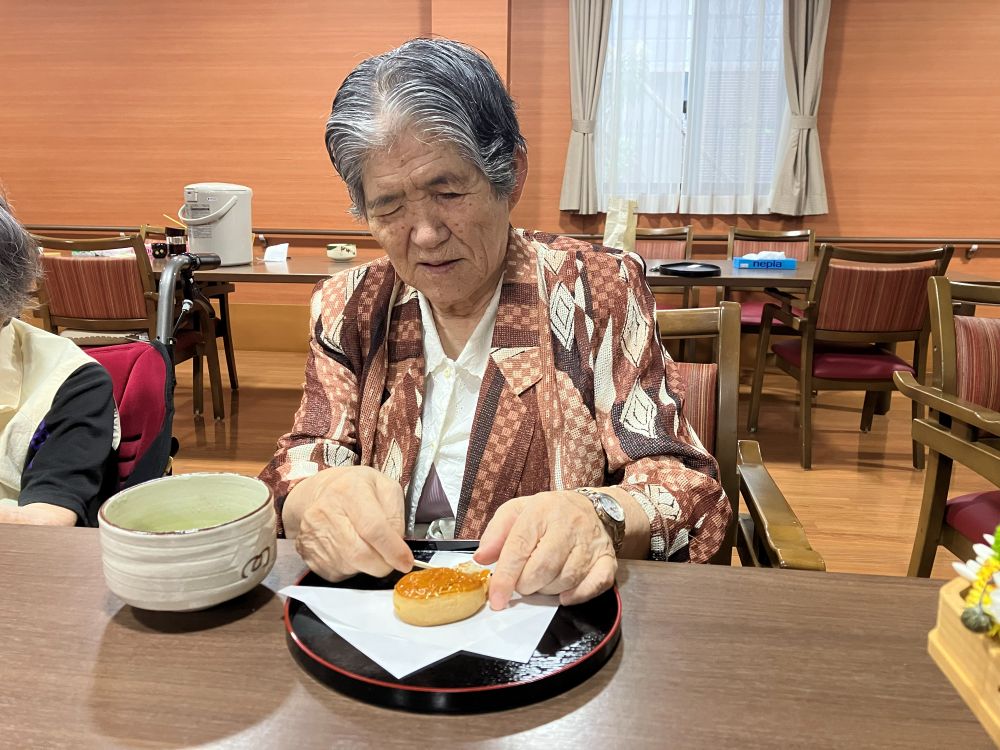 駿東郡長泉町老人ホーム_五感で感じるお茶会　～重陽の節句～