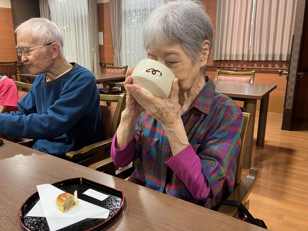 駿東郡長泉町老人ホーム_五感で感じるお茶会　～重陽の節句～