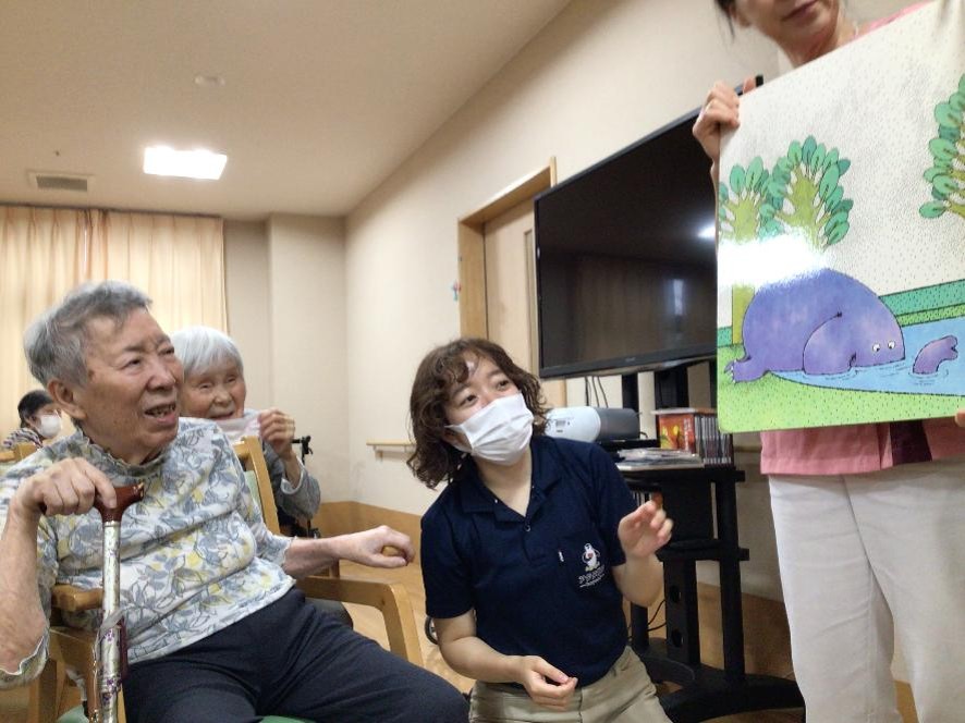 浜松市老人ホーム_花の木バンド